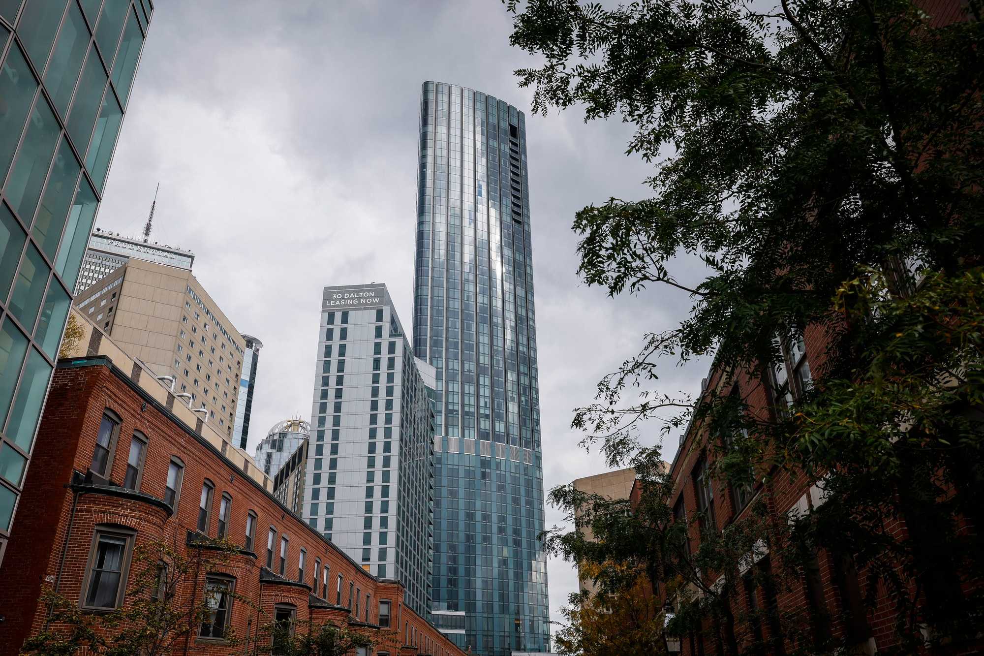 Luxury condo building boom: Boston's towers of wealth