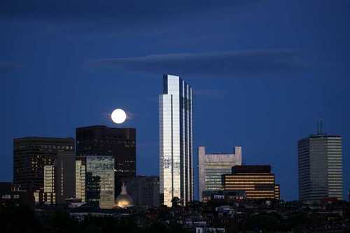 Luxury condo building boom: Boston's towers of wealth