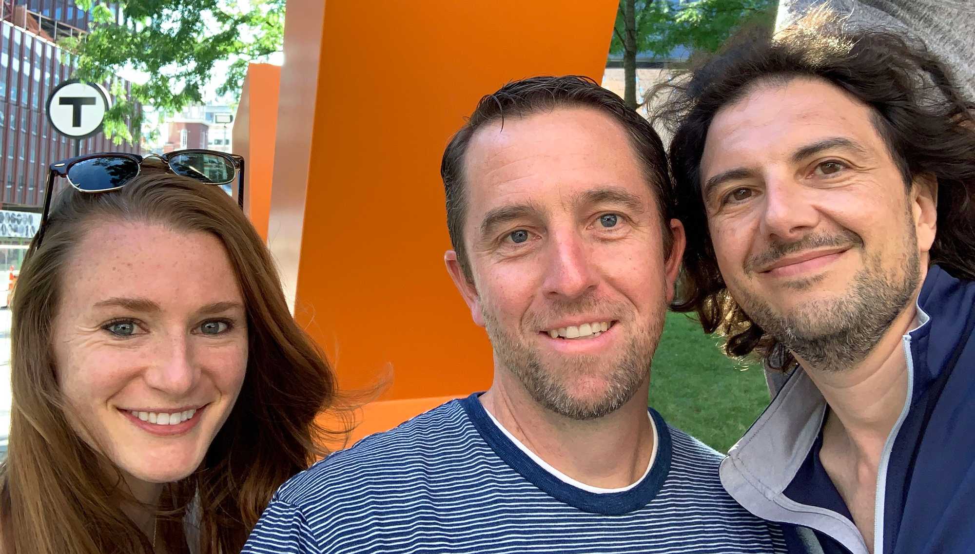 Kristin Knouse and David Sabatini (right) hanging out with a friend in 2019. 