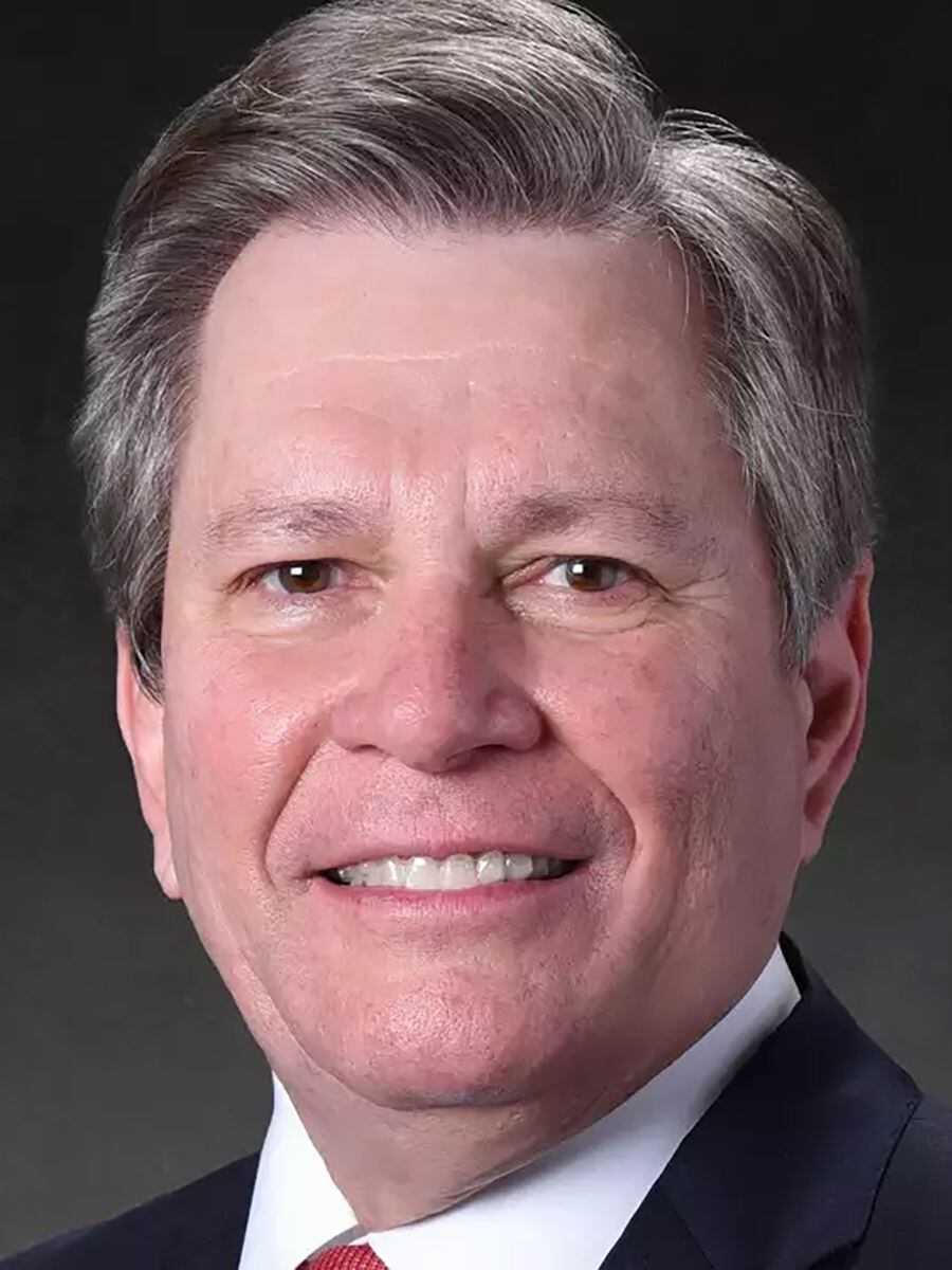 Carlos Hernandez
Hernandez is a retired CEO and former board member of Fluor Corp., an engineering and construction firm. He joined Fluor in 2007 as chief legal officer and retired from the company in 2020. He also serves on the board of the nation’s largest utility, PG&E.