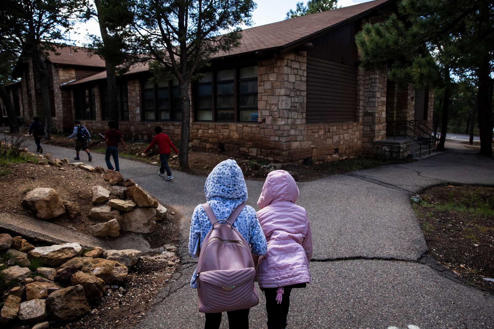  Carolyn Harmon’s fourth-grade students walked to the library.