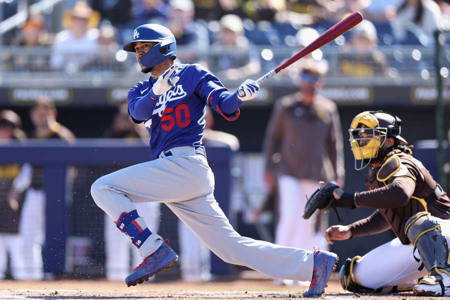 Kiké Hernández: Chaim Bloom promised that Boston Red Sox would 'be way  better next year' (report) 